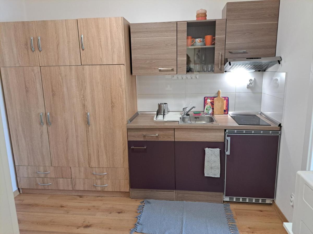 Adam Apartman Košice Exteriör bild